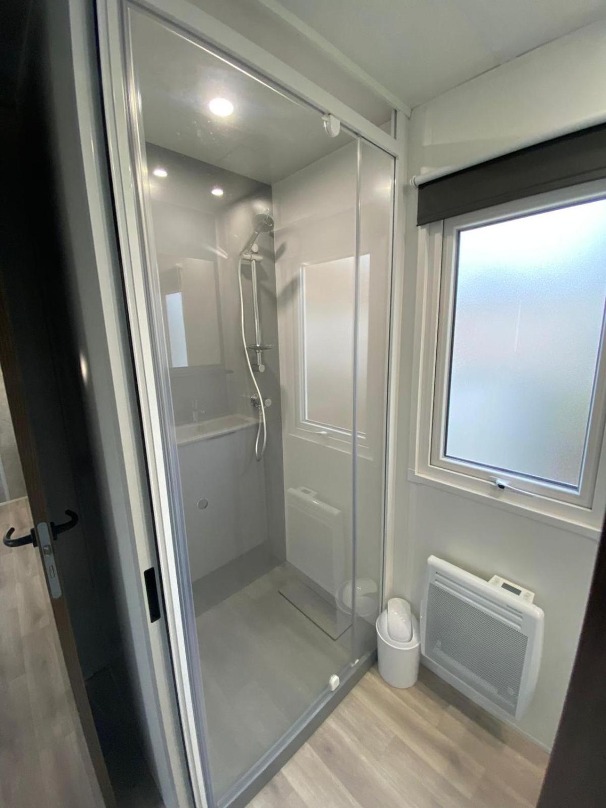 Mobil Home Familial Neuf De 2024 Pour 8 Personnes วัลราส์-ปลาจ ภายนอก รูปภาพ